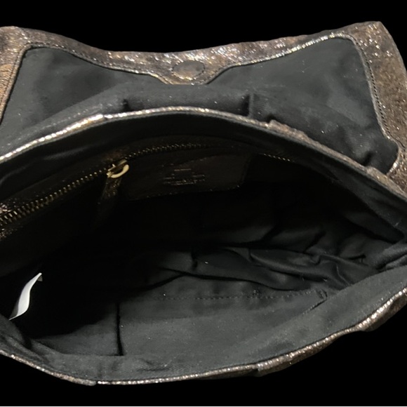 🔥🔥HALSTON HERITAGE beautiful bag 🔥🔥 - Picture 4 of 8